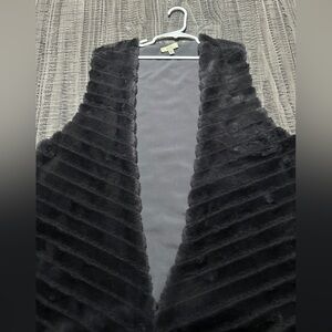 Kori Black Charcoal Teddy Vest